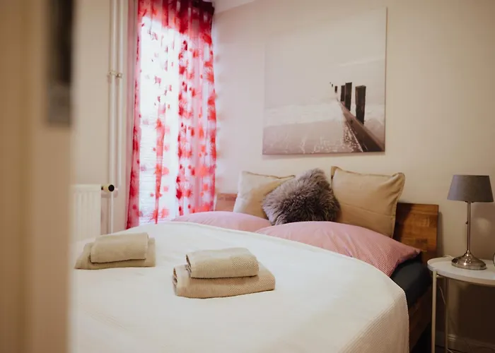 Apartment Zentrales, Gemütliches Im Herzen Von *